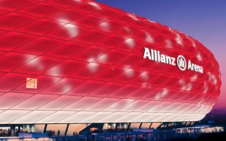 海星体育直播|巴特勒全新造型惊艳亮相，球迷热议这风格真别致