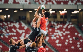 海星体育官方-热苏斯双响建功闪耀欧冠赛场，荣膺阿森纳对阵国米一役队内最佳球员